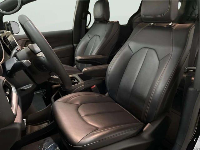 2025 Chrysler Pacifica Select Dallas TX