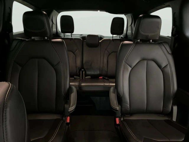 2025 Chrysler Pacifica Select Dallas TX
