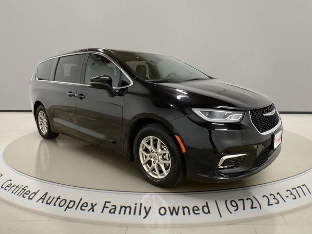 2025 Chrysler Pacifica Select Dallas TX