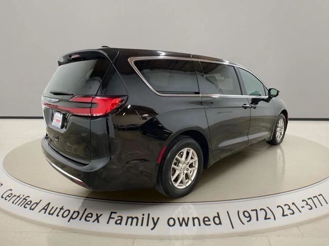 2025 Chrysler Pacifica Select Dallas TX