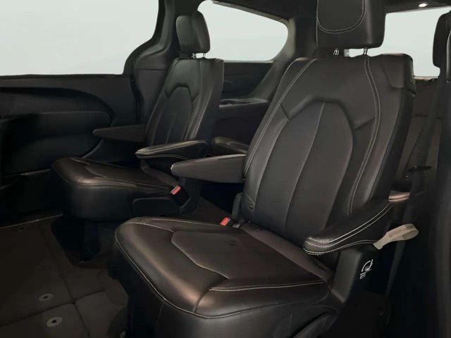 2025 Chrysler Pacifica Select Dallas TX