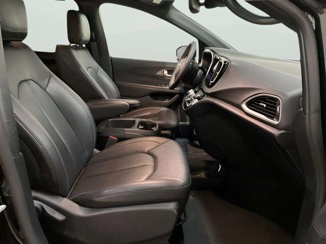 2025 Chrysler Pacifica Select Dallas TX