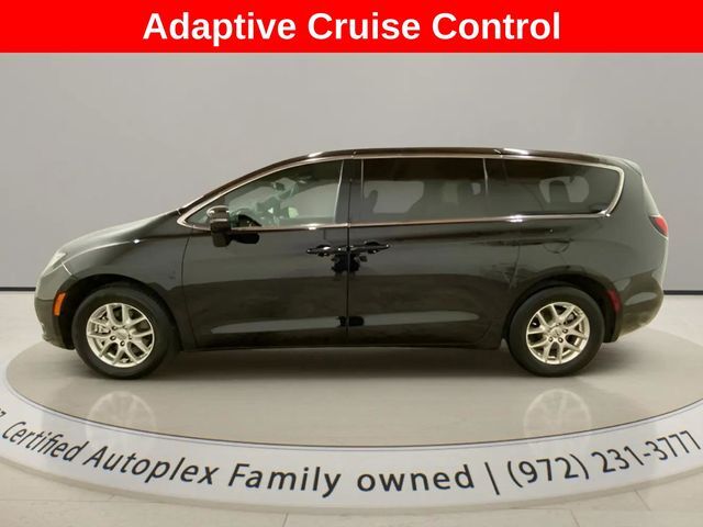 2025 Chrysler Pacifica Select Dallas TX