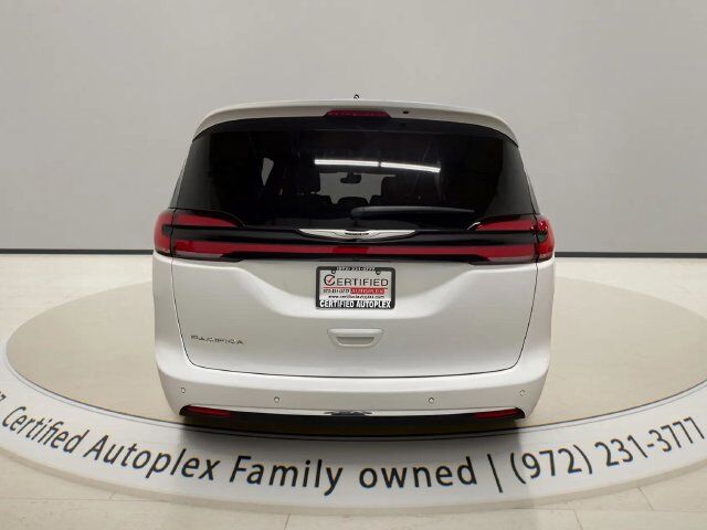 2025 Chrysler Pacifica Select Dallas TX