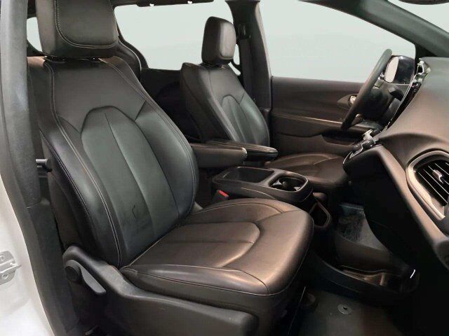 2025 Chrysler Pacifica Select Dallas TX