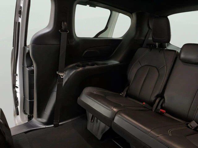 2025 Chrysler Pacifica Select Dallas TX
