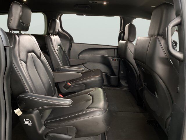 2025 Chrysler Pacifica Select Dallas TX