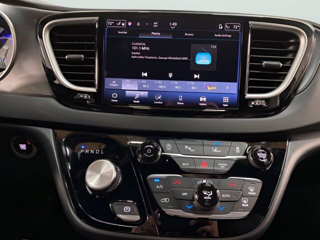 2025 Chrysler Pacifica Select Dallas TX