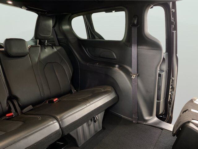 2025 Chrysler Pacifica Select Dallas TX