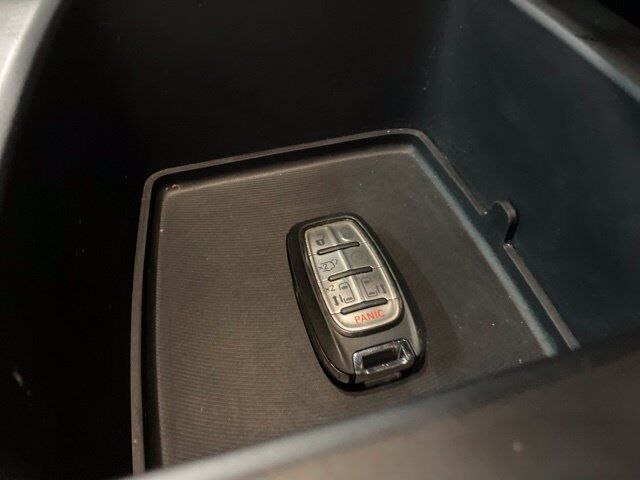 2025 Chrysler Pacifica Select Dallas TX