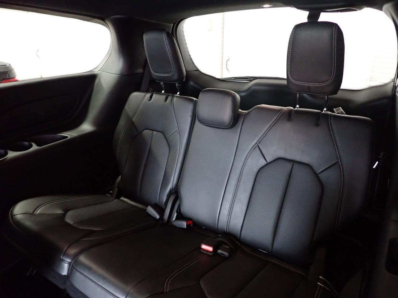 2025 Chrysler Pacifica Select FWD LEATHER Listowel ON