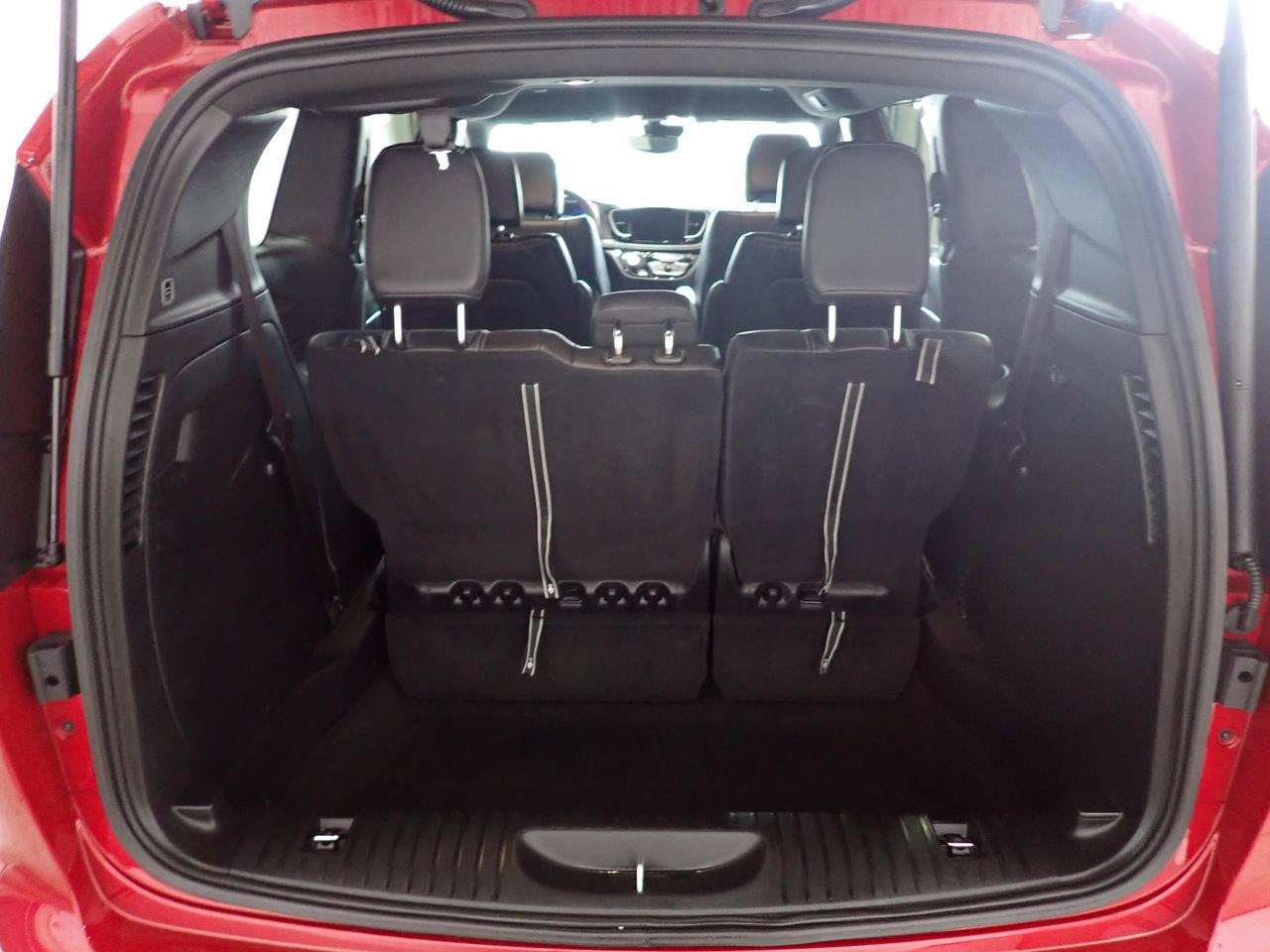 2025 Chrysler Pacifica Select FWD LEATHER Listowel ON