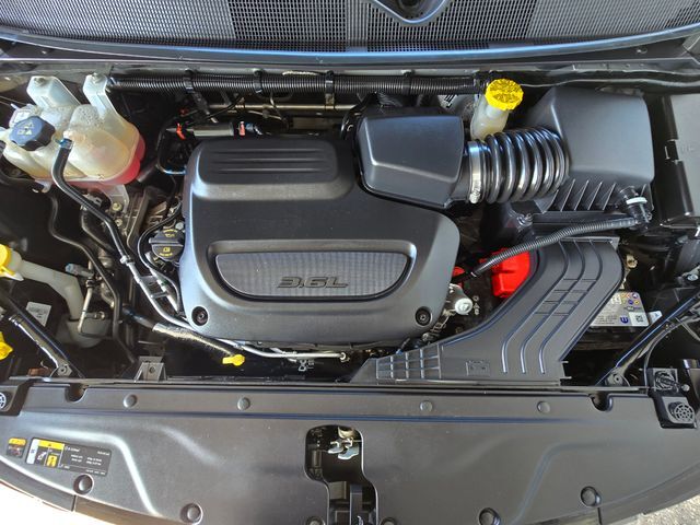 2025 Chrysler Pacifica Select Folsom CA