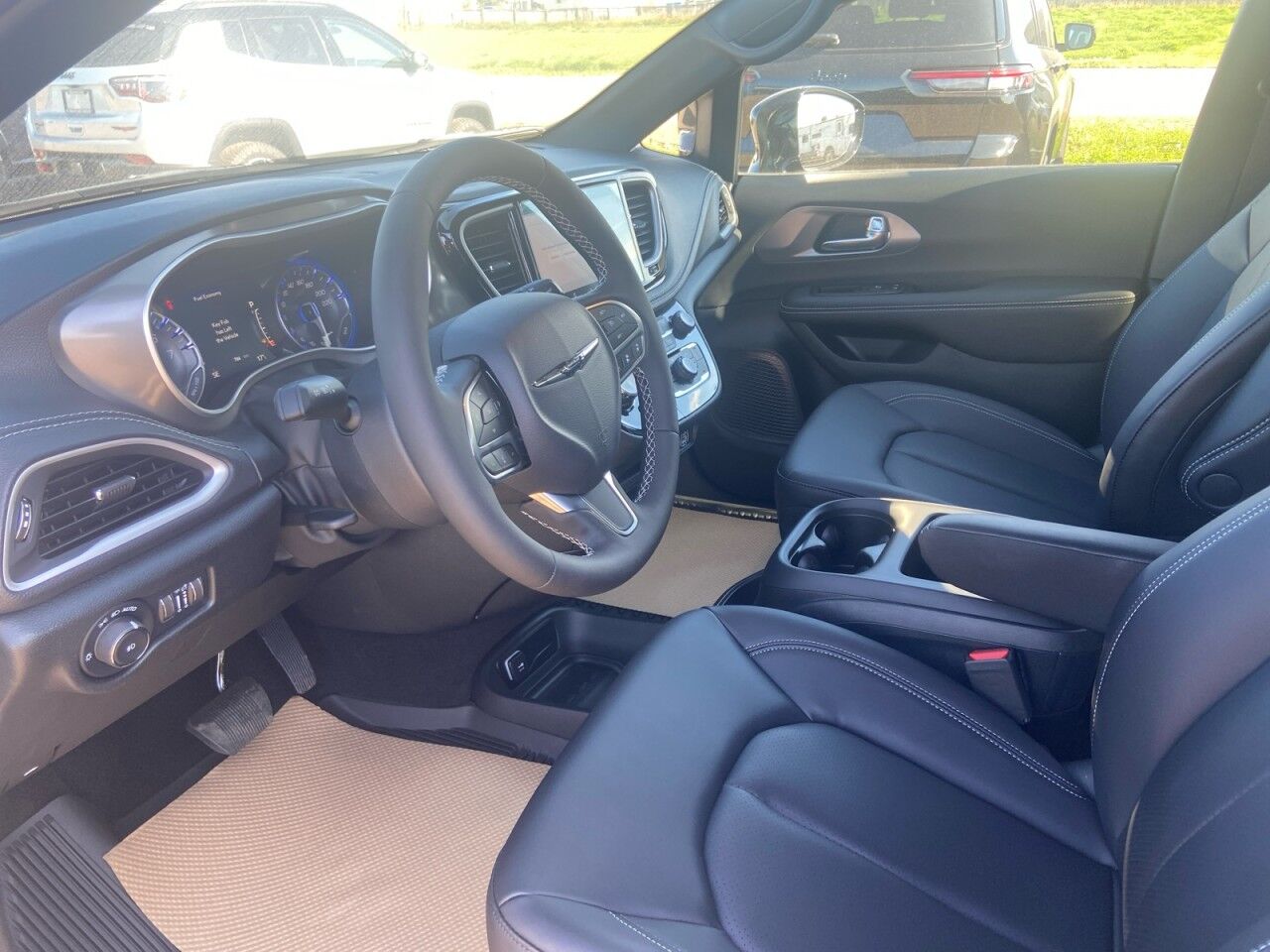 2025 Chrysler Pacifica Select High Level AB
