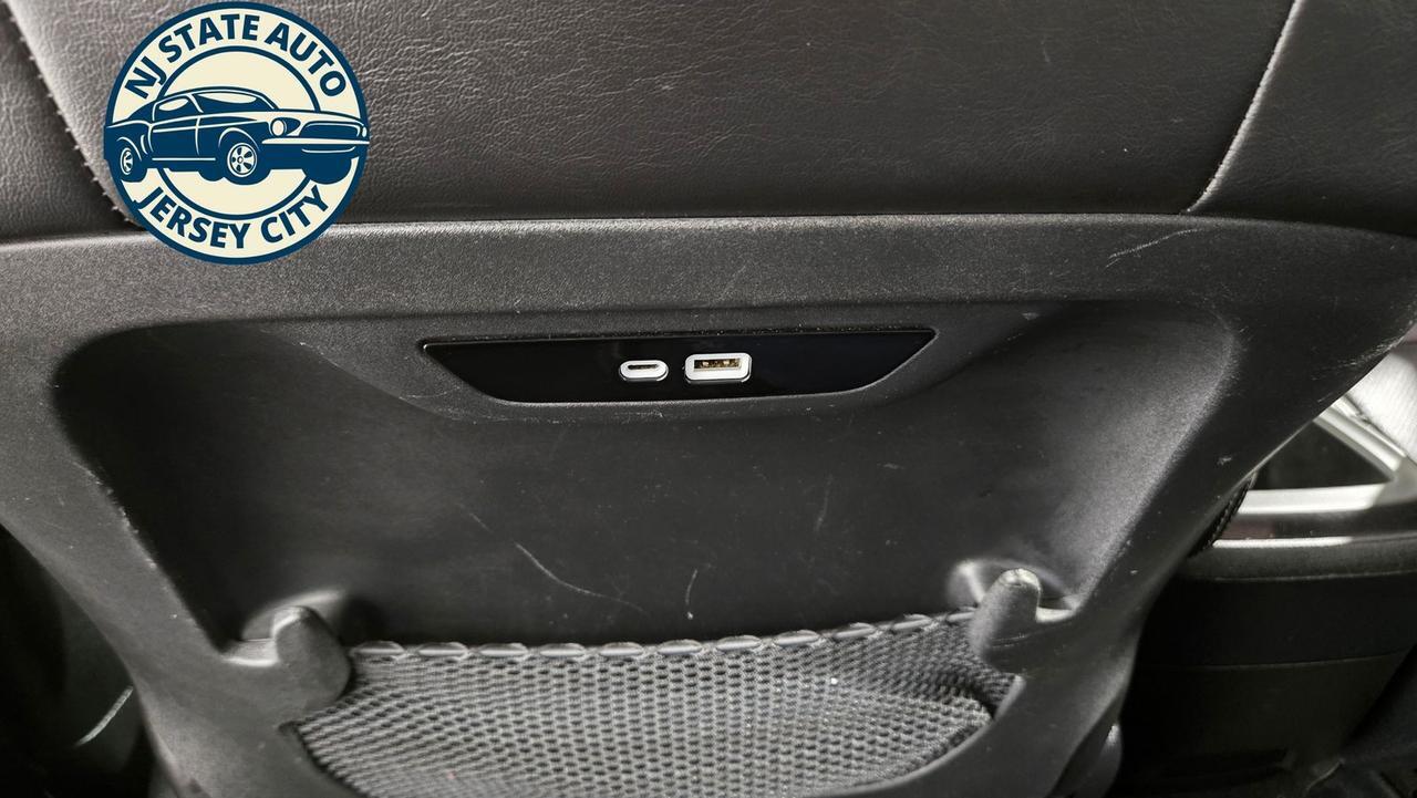 2025 Chrysler Pacifica Select Jersey City NJ