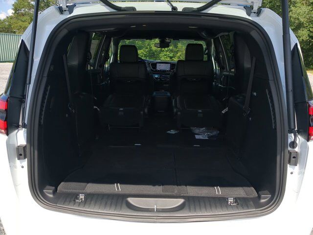 2025 Chrysler Pacifica Select Appleton WI