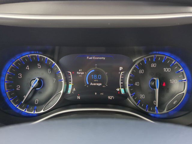 2025 Chrysler Pacifica Select Appleton WI