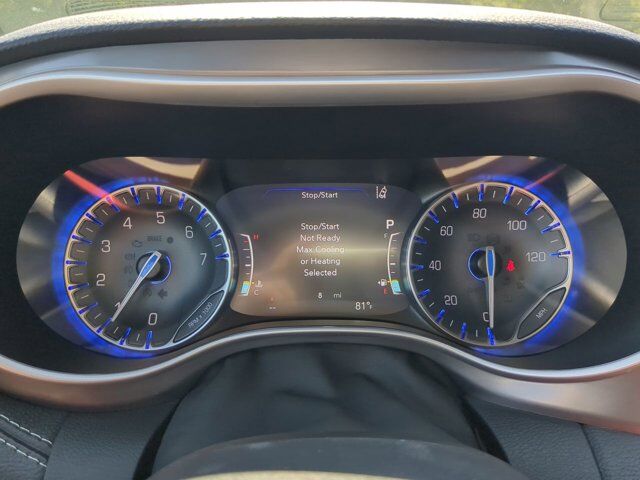 2025 Chrysler Pacifica Select Appleton WI