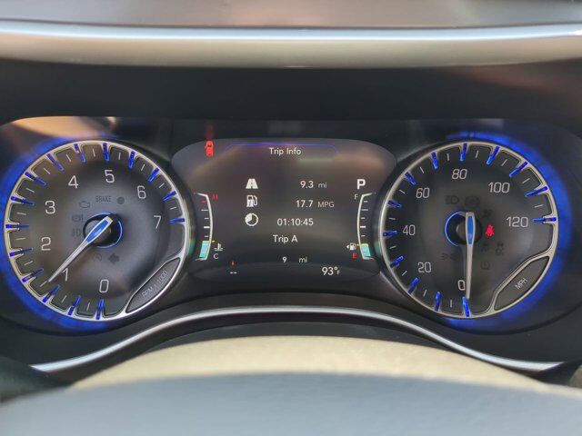 2025 Chrysler Pacifica Select Appleton WI