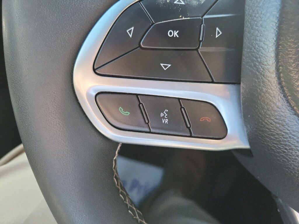 2025 Chrysler Pacifica Select Owego NY