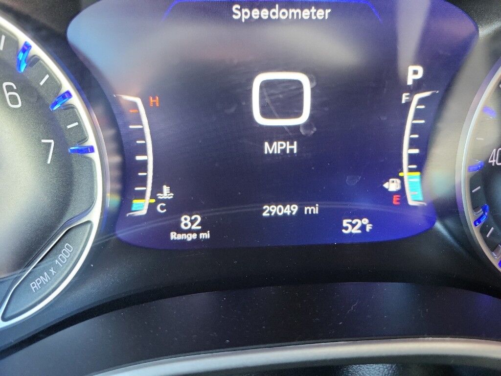 2025 Chrysler Pacifica Select Owego NY