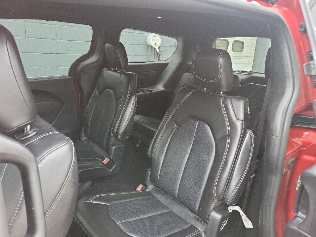 2025 Chrysler Pacifica Select Owego NY
