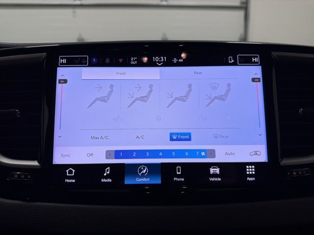 2025 Chrysler Pacifica Select Pine River MN