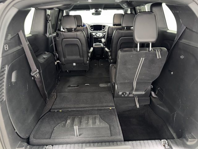 2025 Chrysler Pacifica Select Pine River MN