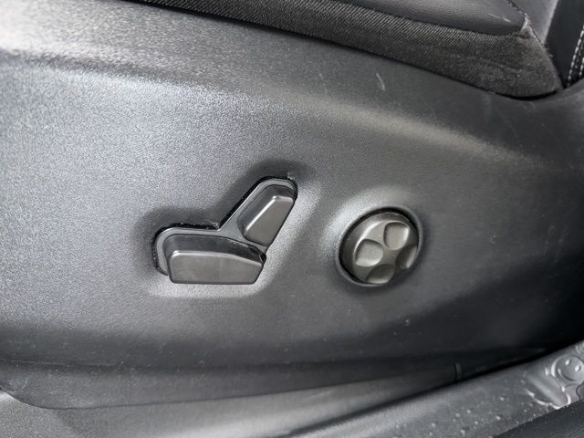 2025 Chrysler Pacifica Select Pine River MN