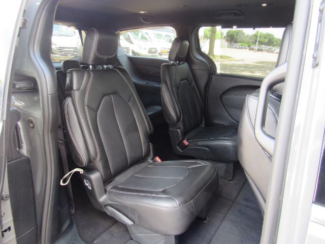 2025 Chrysler Pacifica Select Plano TX
