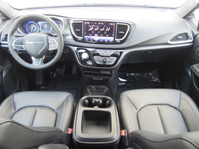 2025 Chrysler Pacifica Select Plano TX