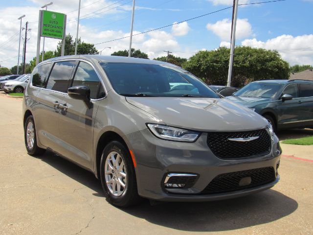2025 Chrysler Pacifica Select Plano TX