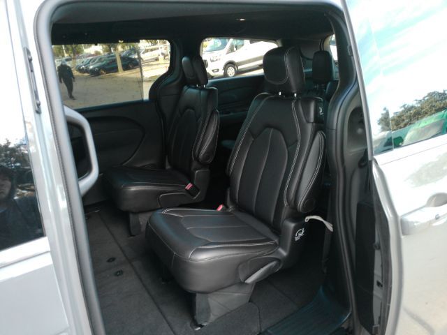 2025 Chrysler Pacifica Select Plano TX