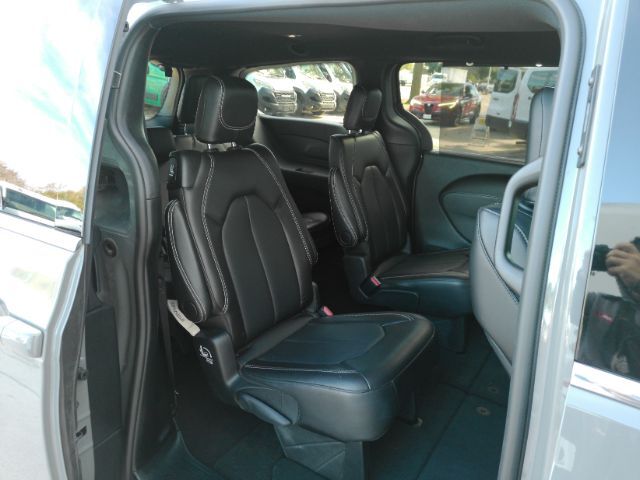 2025 Chrysler Pacifica Select Plano TX