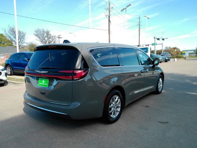 2025 Chrysler Pacifica Select Plano TX