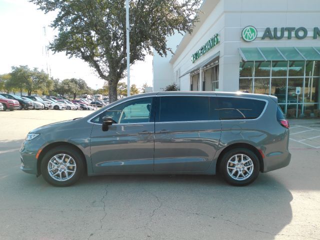 2025 Chrysler Pacifica Select Plano TX