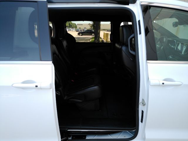 2025 Chrysler Pacifica Select Plano TX