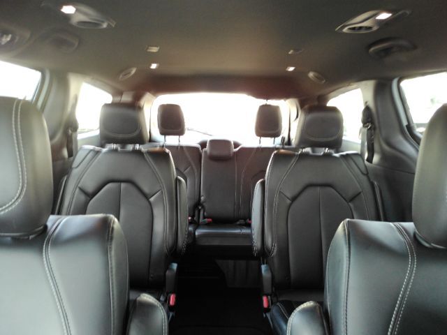 2025 Chrysler Pacifica Select Plano TX