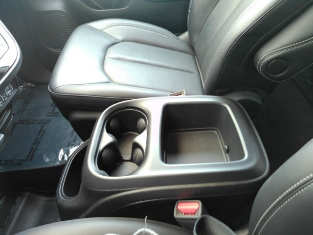 2025 Chrysler Pacifica Select Plano TX