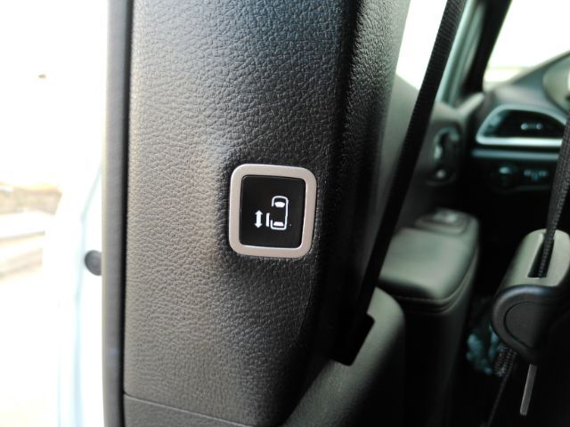 2025 Chrysler Pacifica Select Plano TX