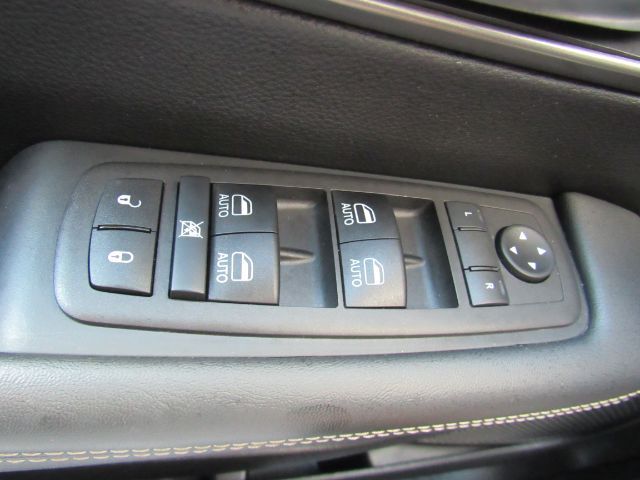 2025 Chrysler Pacifica Select Plano TX