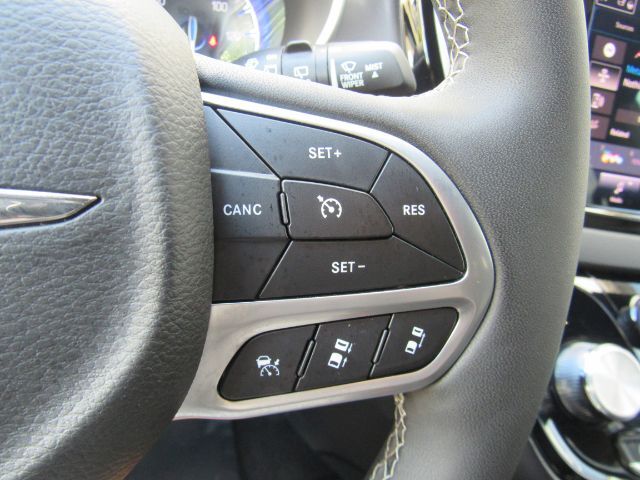 2025 Chrysler Pacifica Select Plano TX