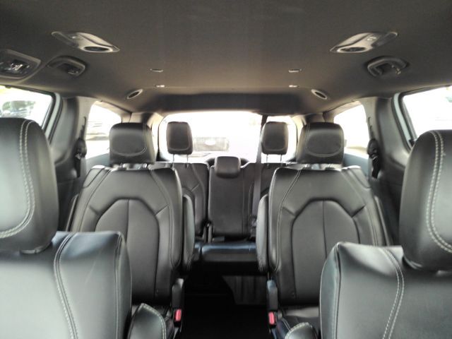 2025 Chrysler Pacifica Select Plano TX