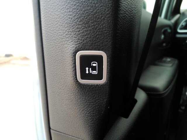 2025 Chrysler Pacifica Select Plano TX