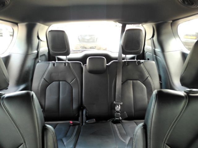 2025 Chrysler Pacifica Select Plano TX