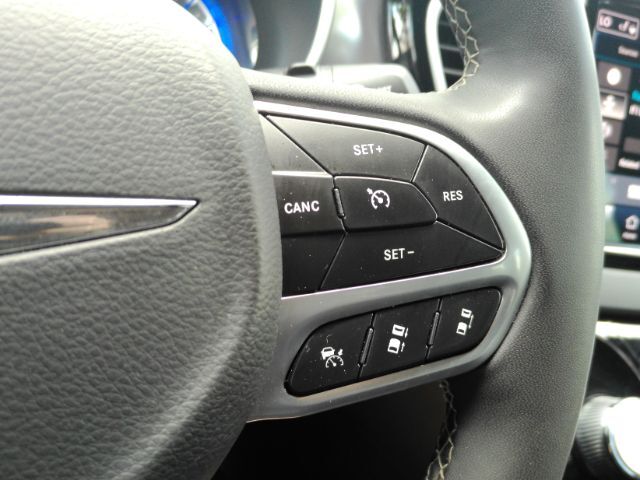 2025 Chrysler Pacifica Select Plano TX