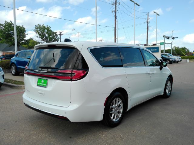 2025 Chrysler Pacifica Select Plano TX