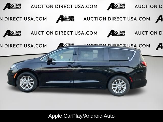 2025 Chrysler Pacifica Select Raleigh NC