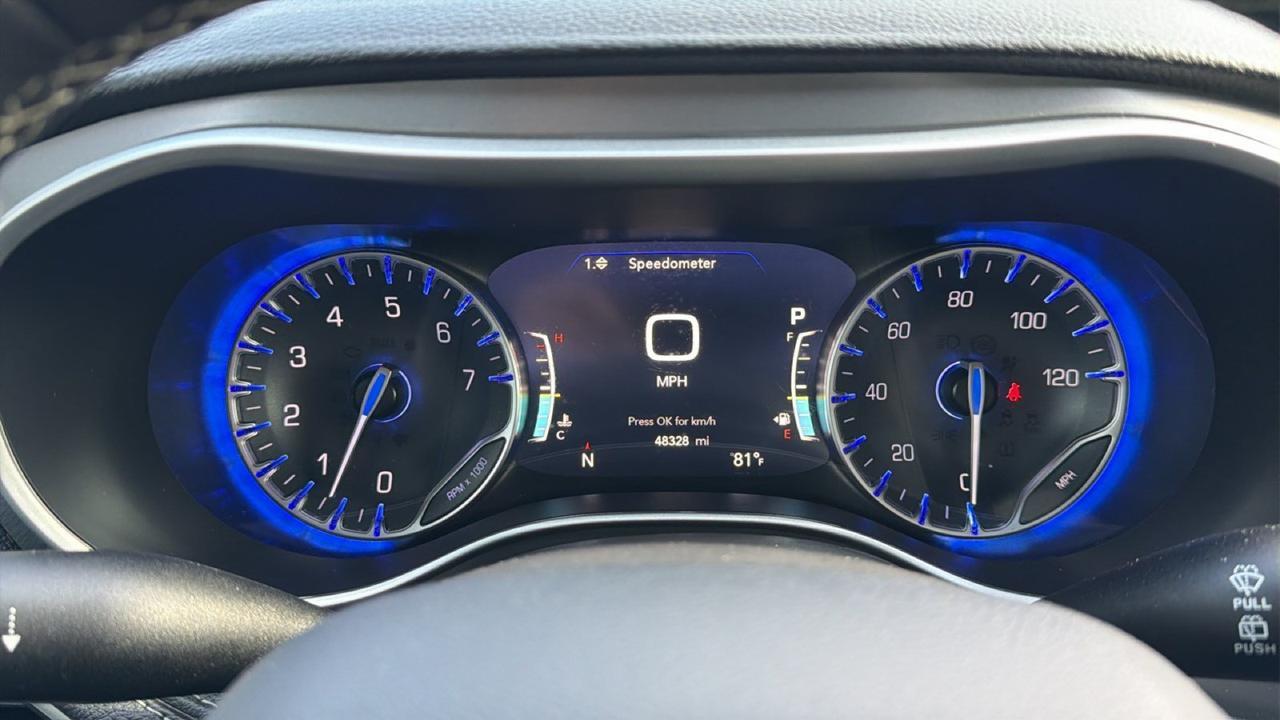 2025 Chrysler Pacifica Select San Antonio TX