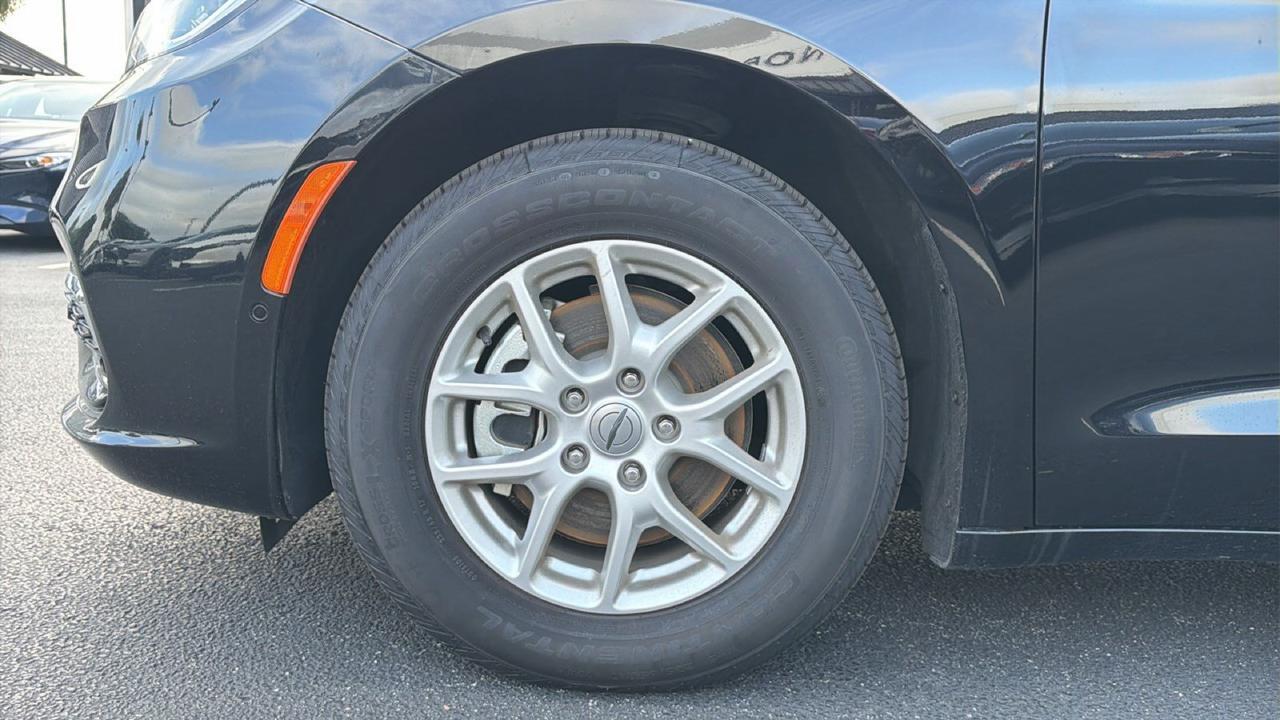 2025 Chrysler Pacifica Select San Antonio TX
